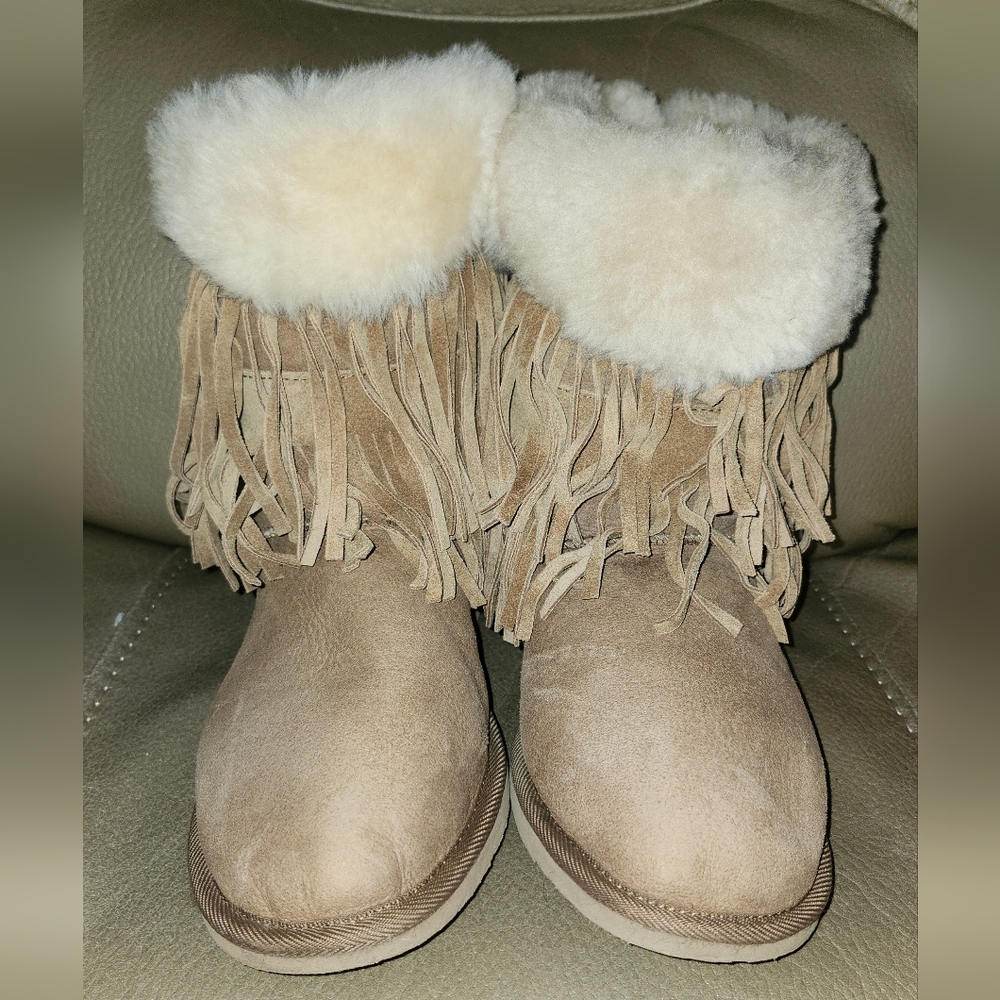 Koolaburra Fringe Winter Boots